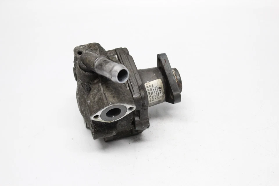 Bomba de dirección asistida hidráulica diésel Audi A4 Allroad 8K B8 2.0 Tdi 8K0145154B Foto 4 de 4
