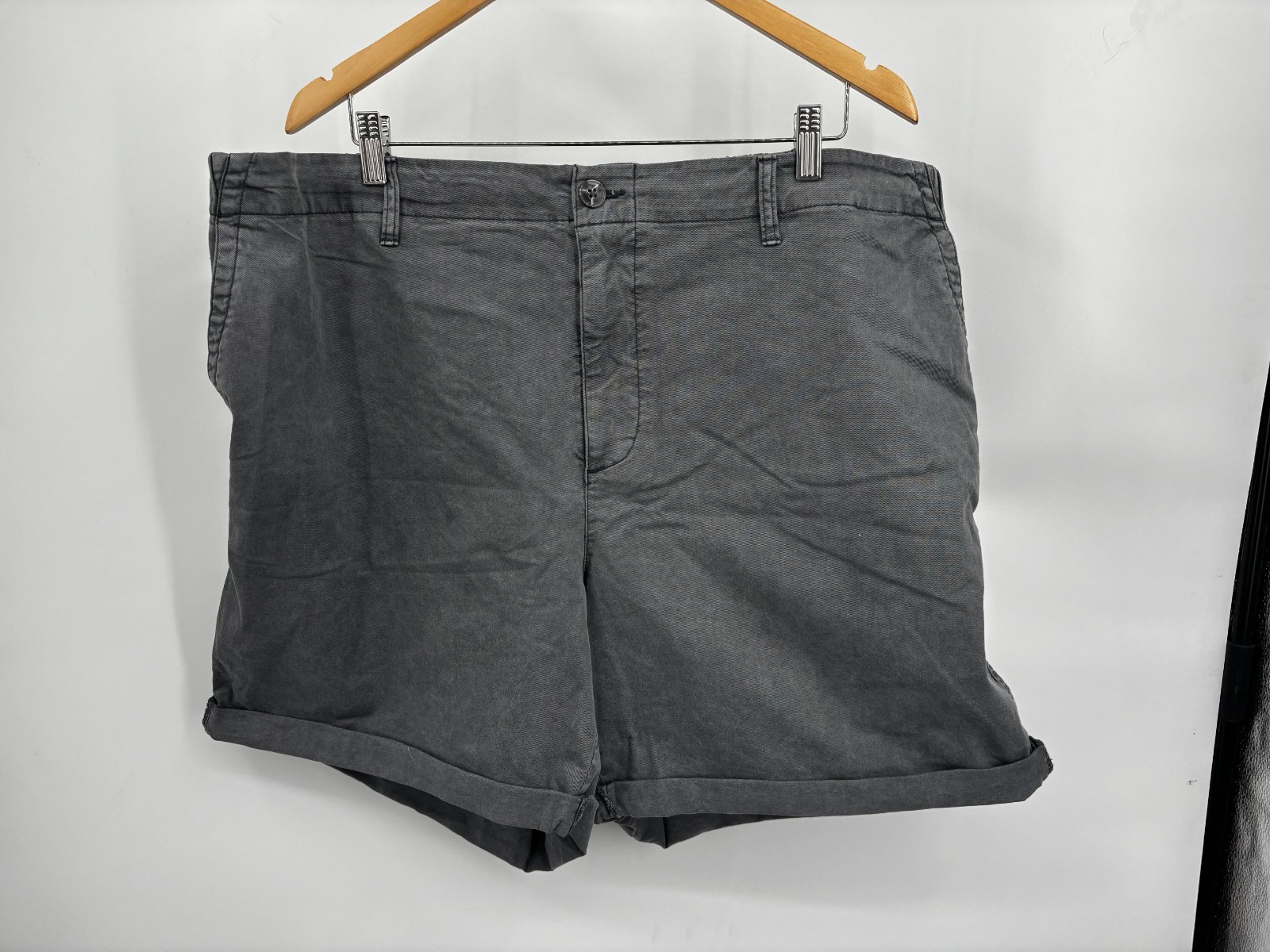 Old Navy Womens Chino Shorts Gray Elastic Back Waist Casual Cotton Blend Size 3X