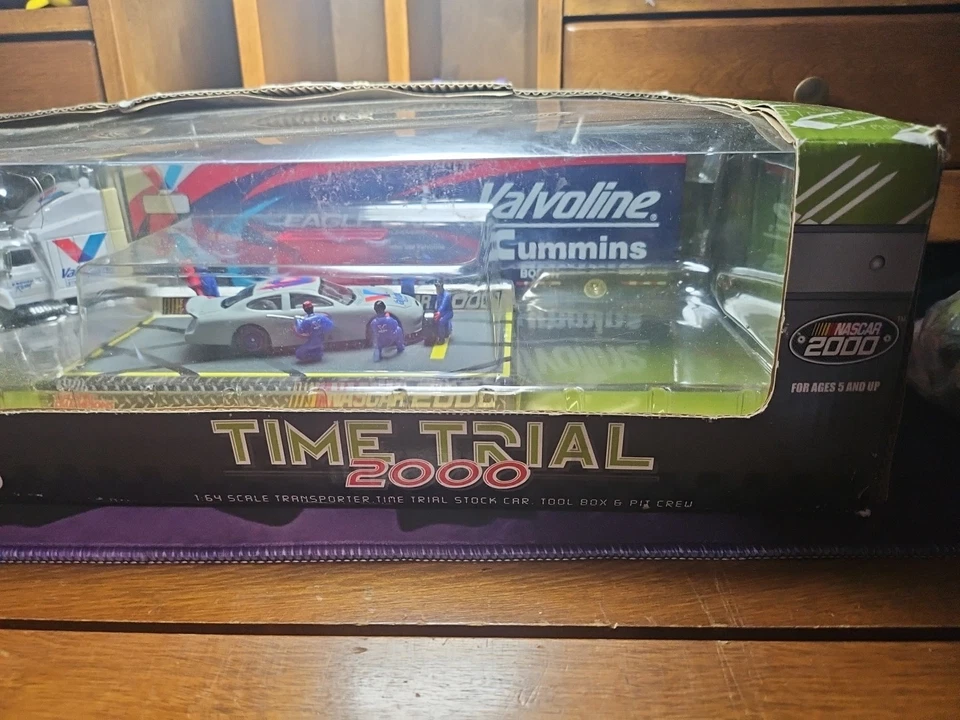 Mark Martin #6 Valvoline Time Trail 2000 Racing Champions NASCAR 1:64 Diecast Foto 3 de 4