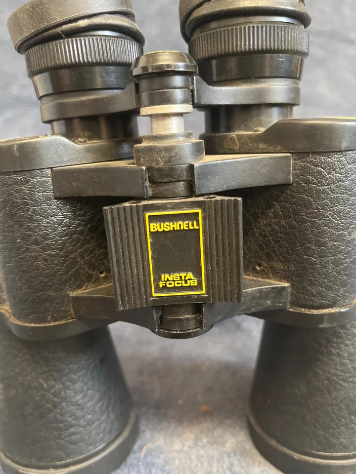 BUSHNELL  Insta-Focus 10x50 Binoculars 288 ft at 1000 yds w/case & Strap - Image 2 of 4