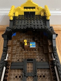 1989 LEGO System Pirates Caribbean Clipper Set #6274 Incomplete