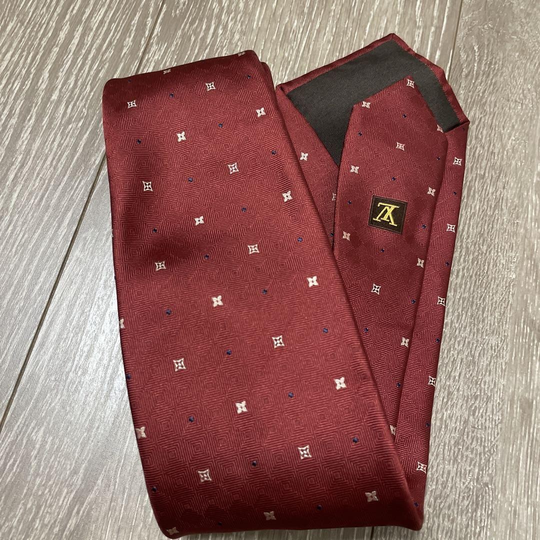 LOUIS VUITTON Logo Tie Men LV Red Navy Cream Genuine good