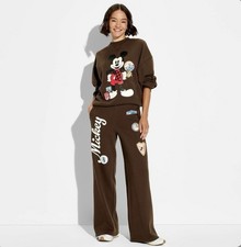 2pc set Women's Mickey Mouse Graphic Sweatshirt and pants set XS