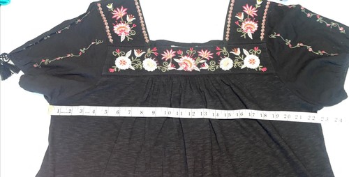 Time and True Women's Embroidered summer top size L(12-14) Black - 第 13/18 張圖片