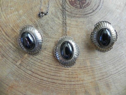 Hematite & Sterling Silver Necklace & Earrings SET Sam Kee Navajo