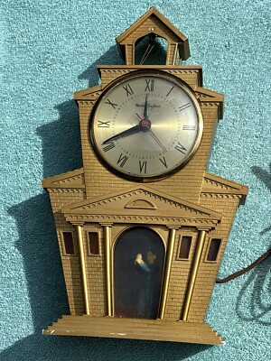 vintage/50’S MASTER CRFTERS/Wall Clock Mastercrafters Church Animated Lighted Shelf Clock Swinging