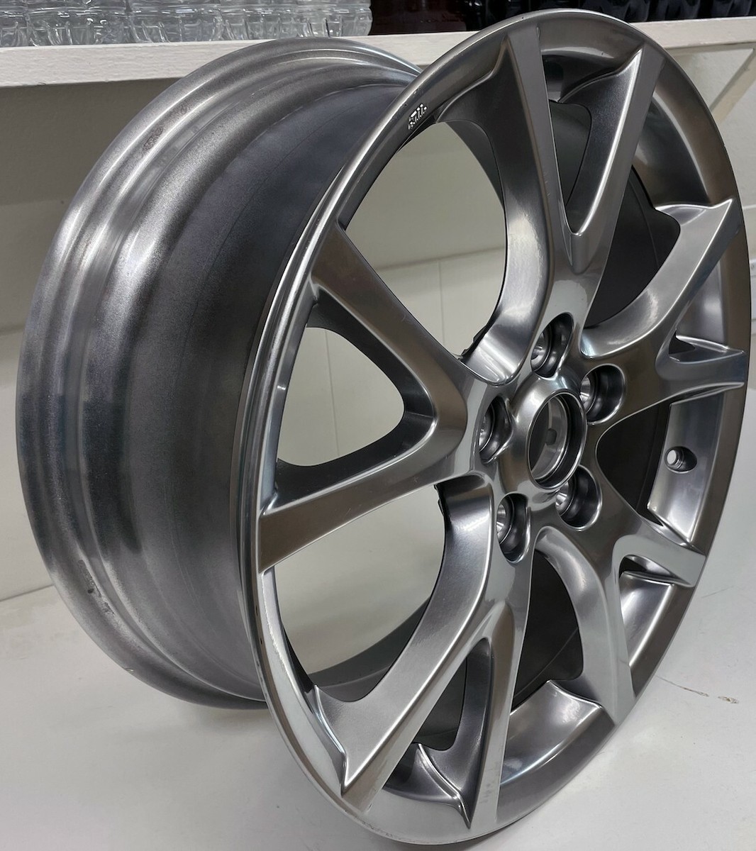 Mazda Miata MX-5 HyperSilver OEM Wheels NEW 9965-27-7070 2013-15