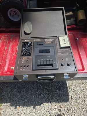 SHARP ELECTRONICS AV-2000 CASSETTE PLAYER PUBLIC ADDRESS SYSTEM JAPAN SEE PHOTO