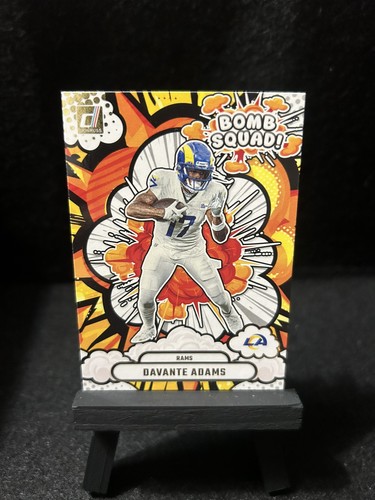 Davante Adams [Holo] #BS-DAS 2025 Panini Donruss Bomb Squad card