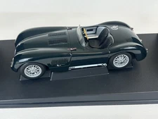 Rare Autoart 73500  Jaguar C Type Green 1:18 Diecast Model Car Green 