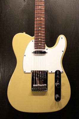 Squier by Fender Standard Series Telecaster Blonde 2018 Used Poplar w/Soft Case