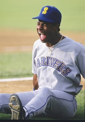 Ken Griffey Jr #24 Seattle Mariners batting practice prior to a ga- Old Photo