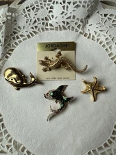 Gold Tone Lot Of Sea Life Brooches 