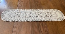 Beautiful Lace Table Runner. Machine Made. Flowers Ivory 51  x13   Nice 