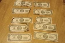 Dinosaurs TV Show - Screen Used Props x 10 | eBay Europe (Buy It Now)