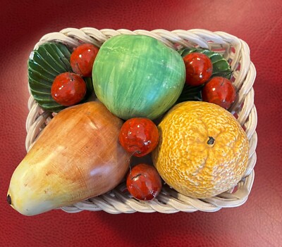 Pretty Vintage Italian Bassamo Pottery Ceramic Fruit Bowl/Basket