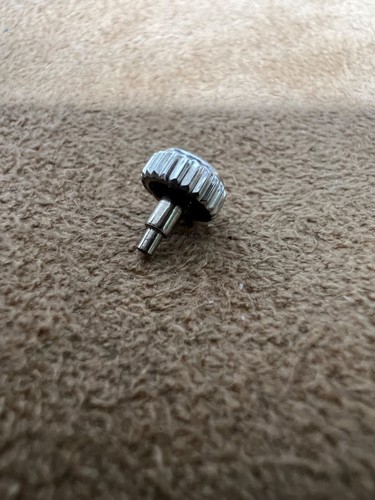 TUDOR Corona Crown 5.8x2.5mm To Screw - Picture 2 of 3