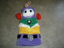 NEW VEGGIE TALES Larry Boy Hand Puppet 11" Cucumber Plush Vintage CR Gibson  p9