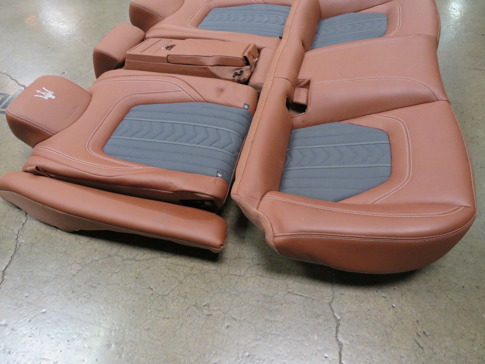 Maserati Quattroporte, Complete Rear Seat, Black/Brown, Used
