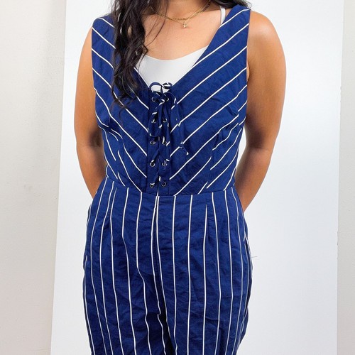 NWT BB Dakota Size 6 Crop Wide Leg Split Side Jumpsuit Striped Blue - Picture 14 of 16