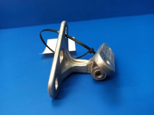 MERCEDES-BENZ E W211 Türscharnier vorne rechts W211 3.20 Diesel 150kw 21216935