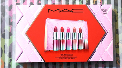 MAC 5 MACXIMAL MATTE FULL SIZE LIPSTICKS Gift Set with Purple Cosmetic Bag BOXED