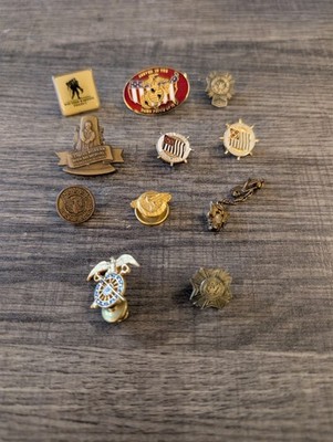 VTG US Military S Pin Lot Veterans Administration, NAVY, ARMY, WWII