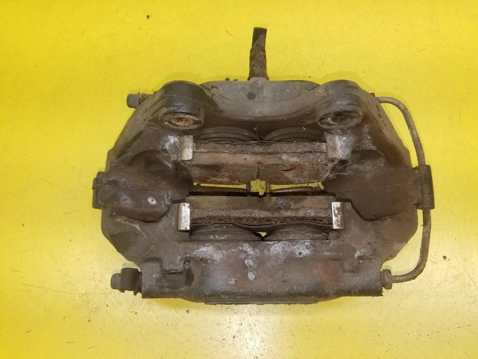 Pinza de freno trasero derecho Ferrari 348 TS gasolina 1990 132187 Foto 3 de 4