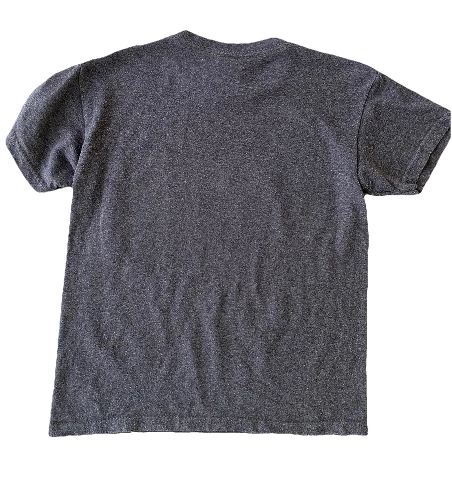 Camiseta de Surf Delta Pro Gris Manga Corta Carlsbad California Juvenil Talla M  Foto 3 de 3