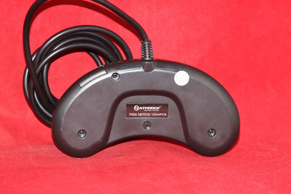 Hyperkin GN6, 6-Button Wired Controller for Sega Genesis. (M07016 / 3544PO8) - Image 2 of 2