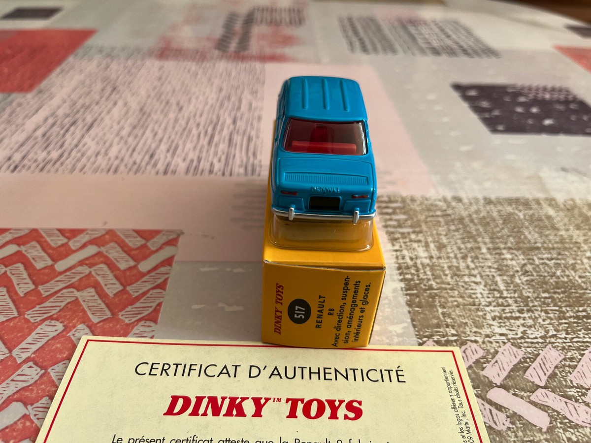 DINKY TOYS ATLAS N° 517 RENAULT 8