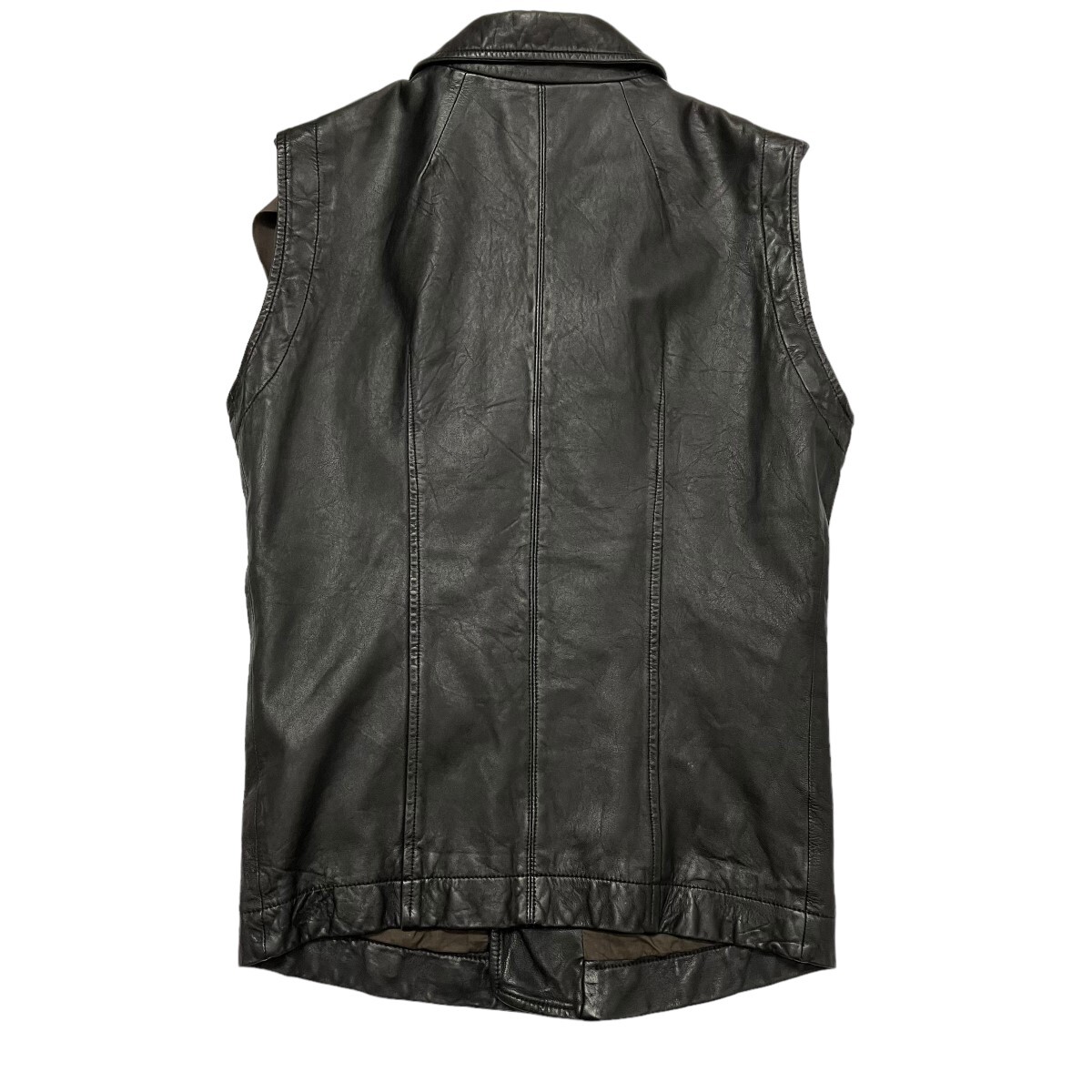 【関税＆送料込み】Rick Owens Vests Rick Owens V-neck Leather Vest | Black | FARFETCH