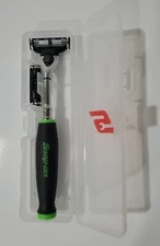 Snap On Tools three Blades Razor In a Box + extra blade+storage box SHAVER GREEN
