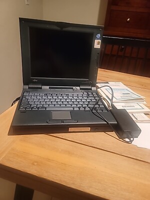 Boîtier Complet Fujitsu Lifebook U772 - Gris - Pour Pièces (défectueux)