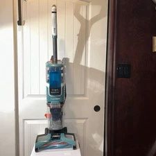 Shark Carpet Xpert EX200 With Stain Striker Upright Carpet Cleaner OUT OF STOCK