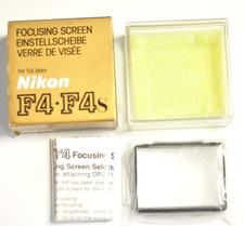Nikon focusing screen Type B for Nikon F4 / F4s. Perfect.