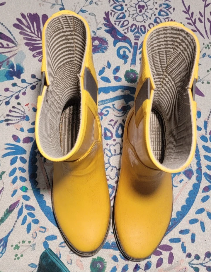 Botas de agua altas LL Bean amarillas talla 8 botas de lluvia altas hasta la pantorrilla para mujer impermeables de goma Foto 2 de 4