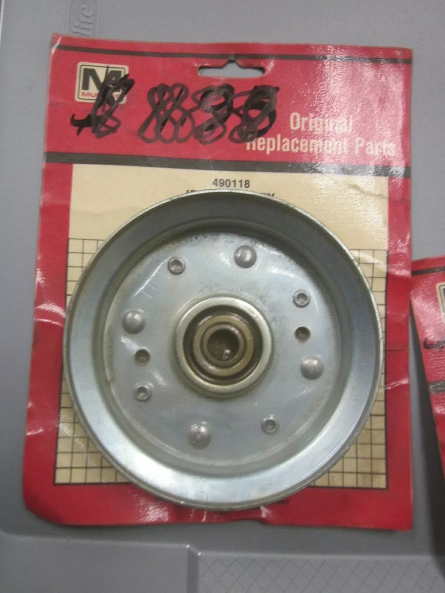 NOS Murray Riding Lawn Mower Idler Pulley 490118 Qty 1