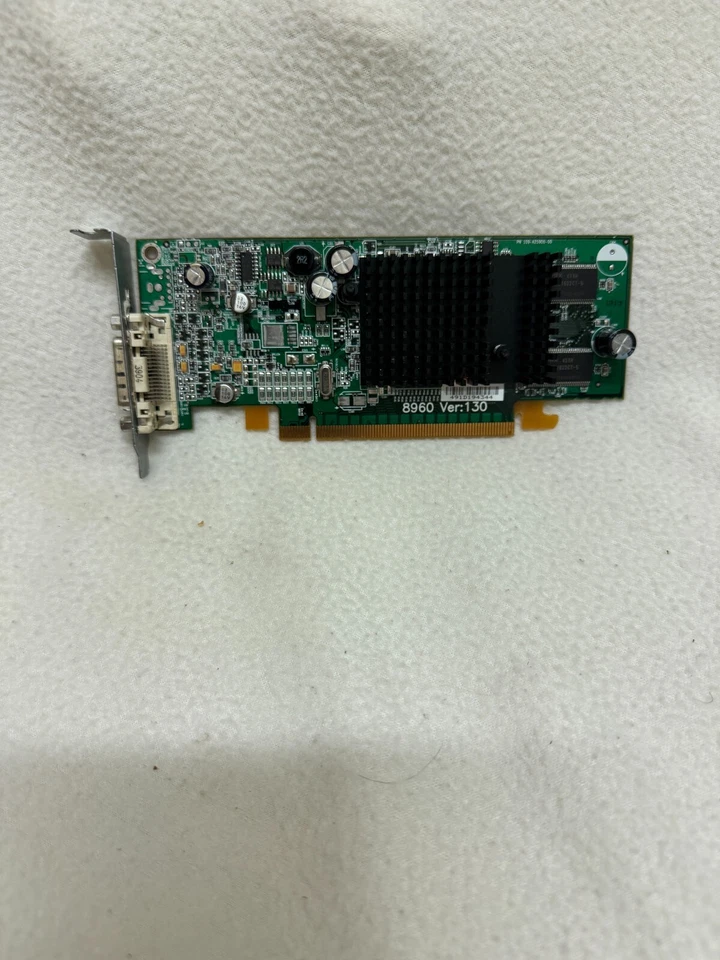 128mb pci-e graphics card, cn-0h3823-69702, p/n 102a2590400, 8960 ver:130, 109- - Image 2 of 2