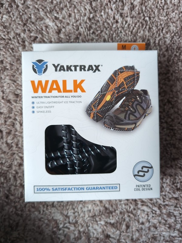 Yaktrax Winter Shoe Traction NIB Size Medium Men's 9-11 or Women's 10.5-12.5