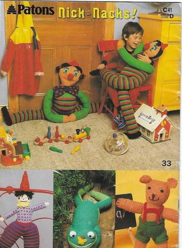 PATONS C41 VINTAGE KNITTING BOOK NICK-NACKS! SEWING PATTERN - Picture 2 of 6