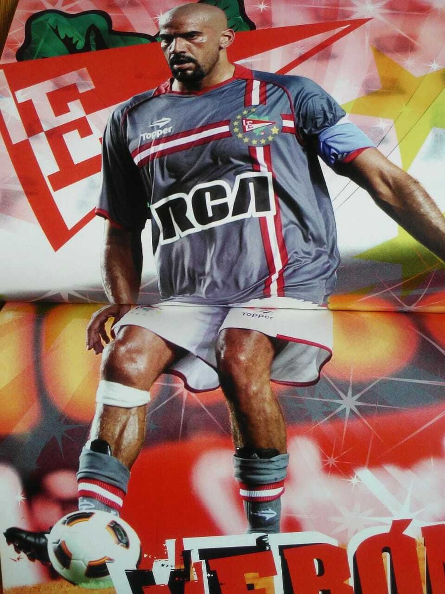 JUAN SEBASTIAN VERON Life - Biografias Magazine - Manchester