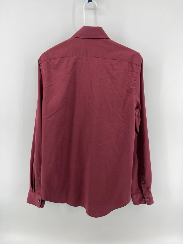 Van Heusen Slim Fit Button Up Shirt Mens Size Medium 15-15.5 34/35 Red Fast Ship - Image 2 of 4