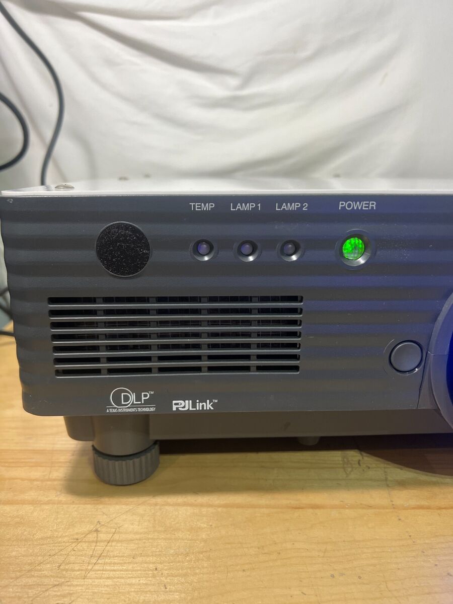 Panasonic PT-D4000U DLP Projector White Corded 1080i (FHD Panasonic PT-D4000U DLP Projector White Corded 1080i (FHD