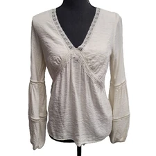 SO Goods for Life Peasant Top (M) Ivory V-Neck Lace Trim Balloon-Cuffs