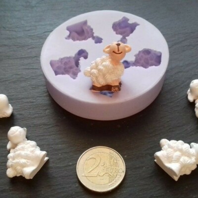 Silikonform 5 Schafe Sheep Schäfchen / Schokolade Fondant Topper / Dekor Ostern 