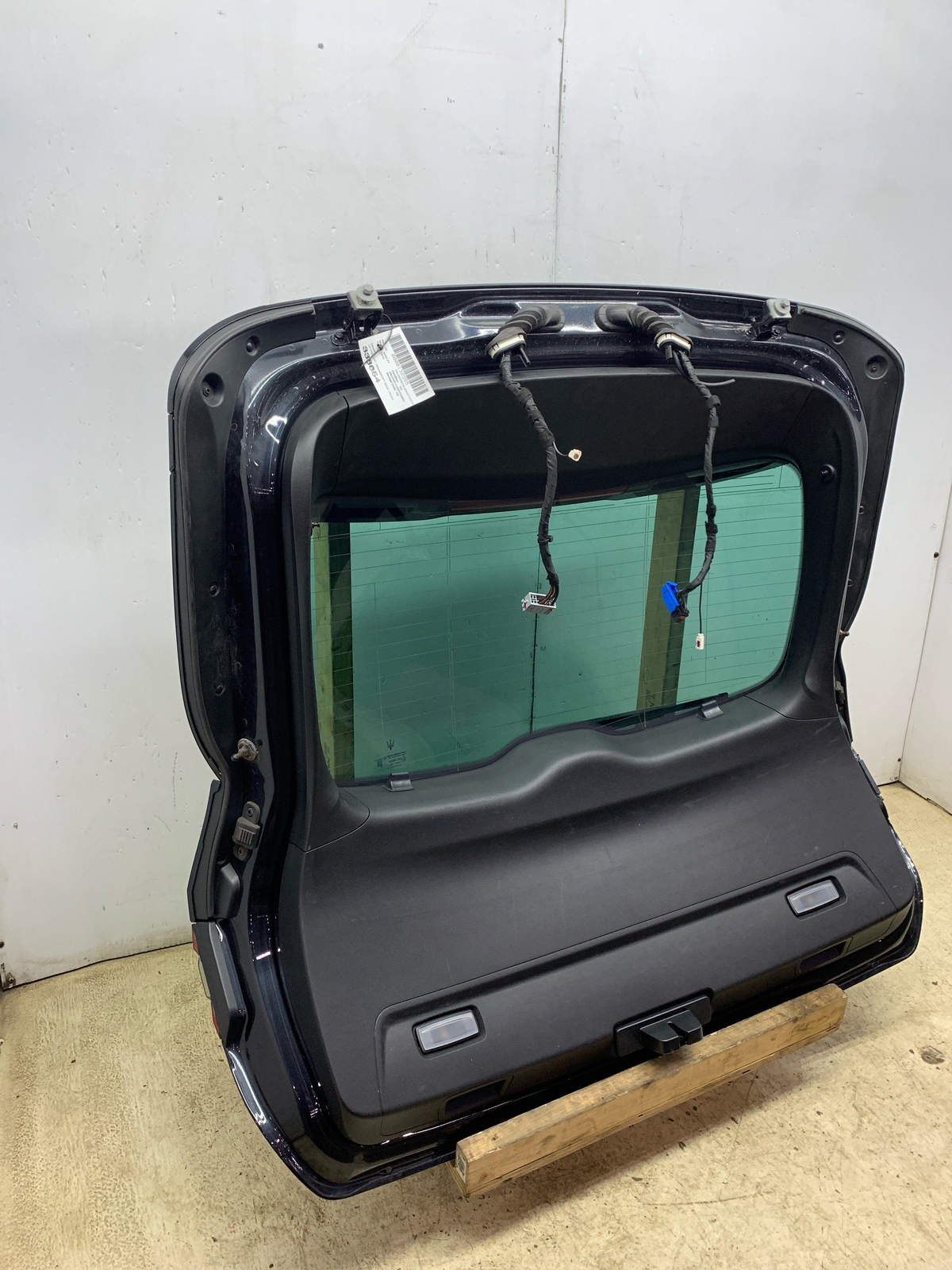 17 - 20 MASERATI LEVANTE M161 GRANSPORT REAR TRUNK HATCH LIFTGATE LID *DETAILS*