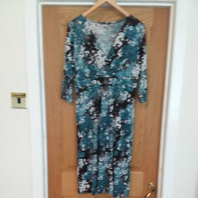 Kim & Co Blue/ Teal & White Floral Dress 3/4 sleeves, Shorter length,  MEDIUM