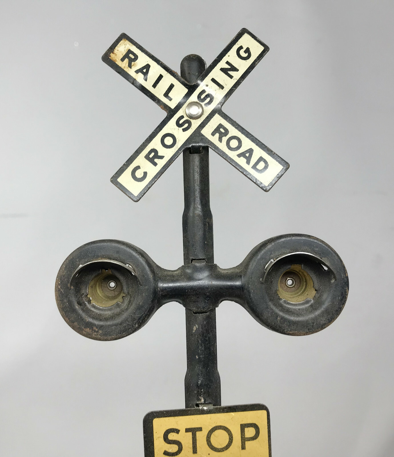 Vintage MODEL TRAIN SET / Parts HUGE LOT Track, Cars, Posts