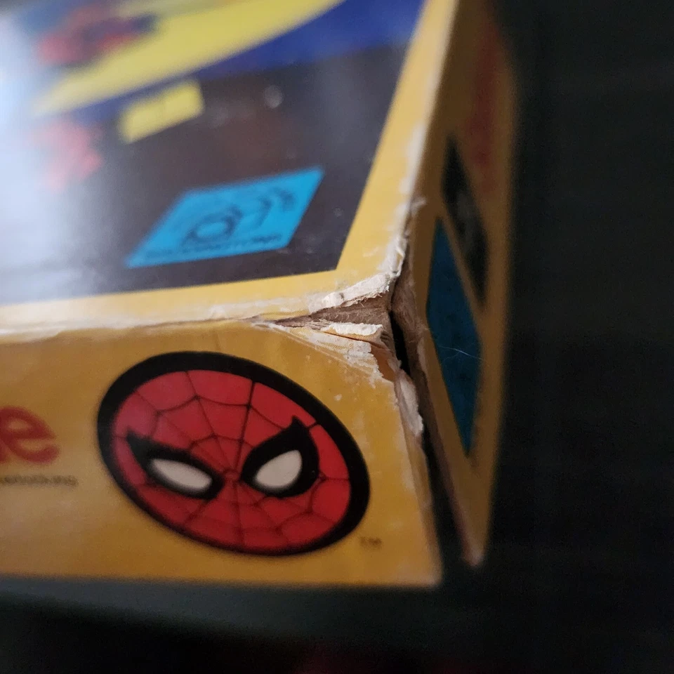 SPIDERMAN Giant Floor Puzzle 1977 Waddingtons 48 Piece Vintage 2.25 X 1.5 Ft - Image 4 of 4